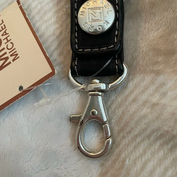 Michael Kors Black and Silver Key Holder - Picture 3 of 9